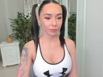 webcam girl squirtbetty live cam image #1824482