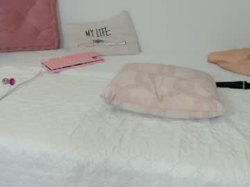 webcam girl jeangreybianca live cam image #3754850