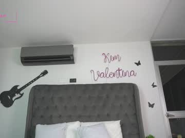 webcam girl venezolanacute live cam image #4044002