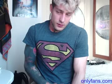 webcam man sonic12_12 live cam image #723808