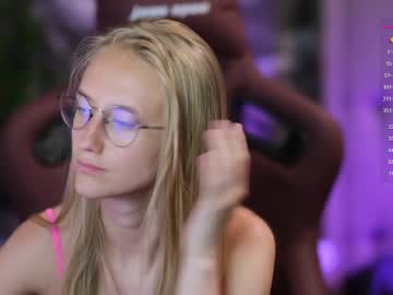 webcam girl angeellina live cam image #4932980