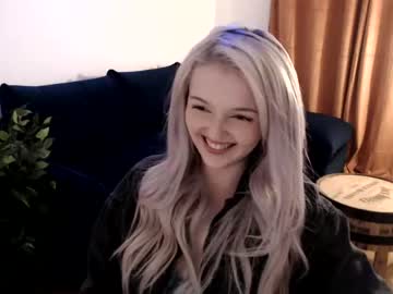 webcam girl xoberry live cam image #304208