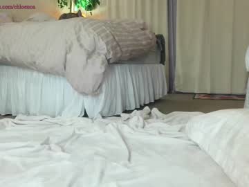 webcam girl chloenoa live cam image #219713