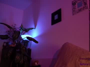 webcam girl kronniekray live cam image #1782802