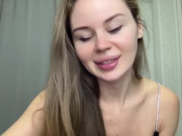 webcam girl militonia live cam image #2767238