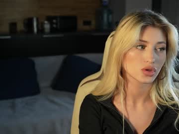webcam girl artgenesis live cam image #7016269