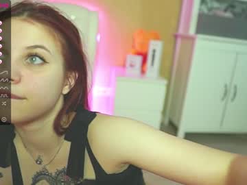 webcam girl maaarynip live cam image #1124928