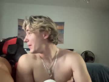 webcam couple greeek_god live cam image #4129458