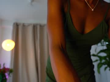 webcam girl tayrapardise live cam image #67230