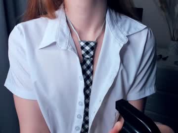 webcam girl caressing_glance live cam image #6361611