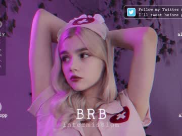 webcam girl allotropp live cam image #6291929