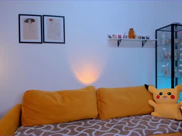 webcam girl amour_touch live cam image #3146320
