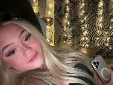 webcam girl ari_02 live cam image #5289476