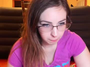 webcam girl dawnwillow live cam image #2718220