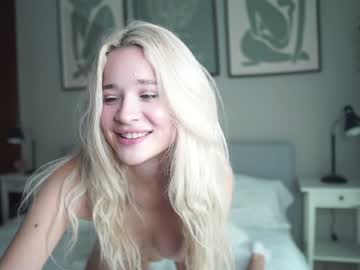 webcam girl daddystrouble live cam image #2490495