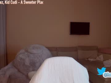 webcam girl hollyextra live cam image #1825522