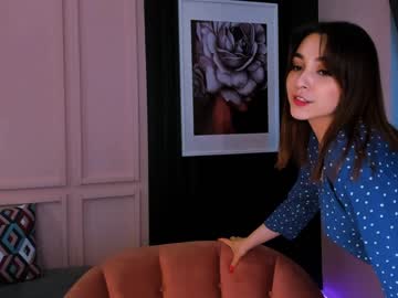 webcam girl chloe_catherine_mykers live cam image #1588636