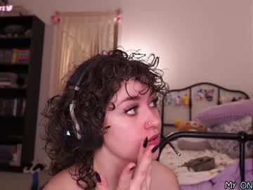 webcam girl evelynpiers live cam image #3972713