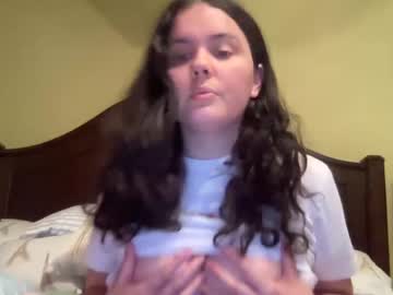 webcam girl gia_is_horny live cam image #4501357