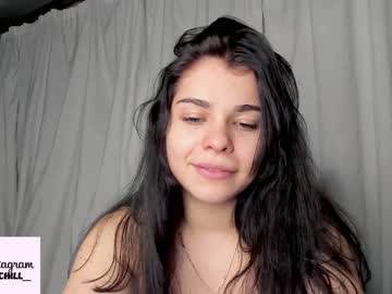 webcam girl hot_chill__ live cam image #3649749