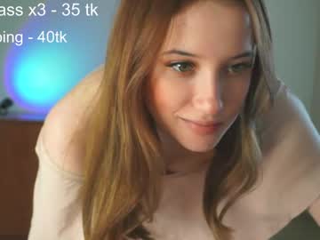 webcam girl babyheavanian live cam image #4523831