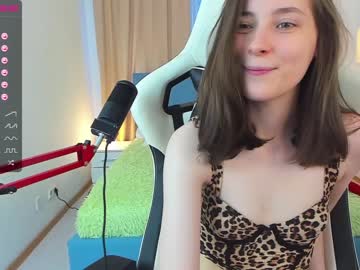 webcam girl beckymartens live cam image #1821350