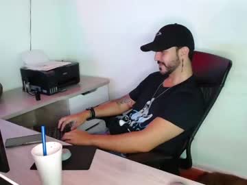 webcam man tommy_jhonn live cam image #2982887