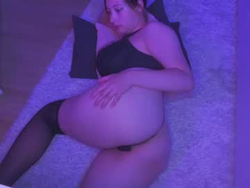 webcam girl aveksmr live cam image #2474139
