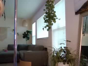 webcam girl catberg live cam image #2401582