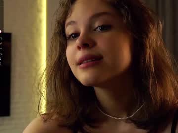 webcam girl a_whole_eternity live cam image #6915083