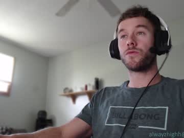 webcam man alwayzhigh live cam image #1925130