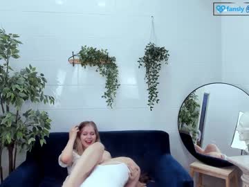 webcam girl melissa_mua live cam image #5459008