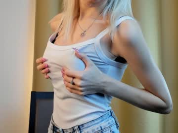 webcam couple blonde_lotos live cam image #5921825