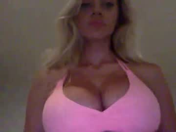 webcam girl rileybabyboobs live cam image #7090784