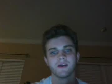 webcam man hockeystar96 live cam image #815332