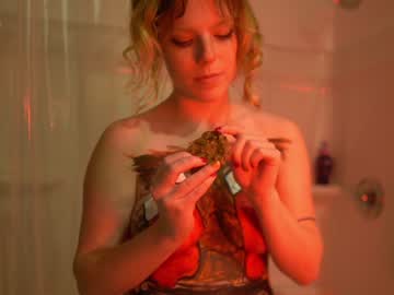 webcam girl crimsonxrapture live cam image #807674