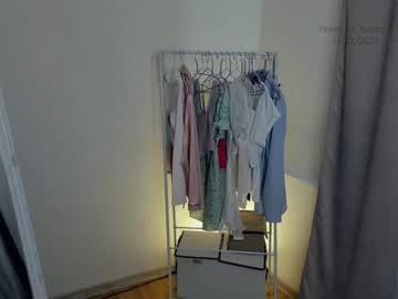 webcam girl wave_of_happy_ live cam image #5879060