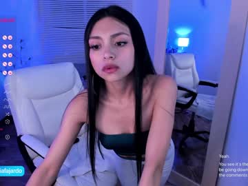 webcam girl sweet_littleee live cam image #5086793