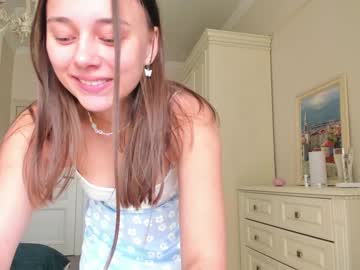 webcam girl eleonora_linn live cam image #2540802