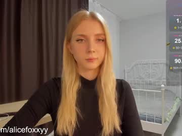 webcam girl oh_honey_ live cam image #5846024