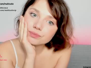 webcam girl stellawells live cam image #3045853