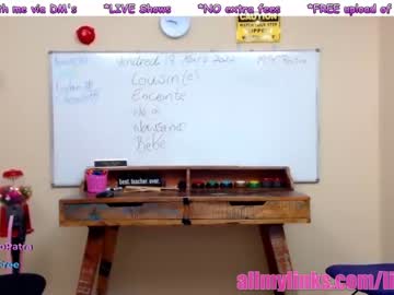 webcam girl livecleo live cam image #1410460