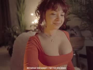 webcam girl soulvanah live cam image #3784299