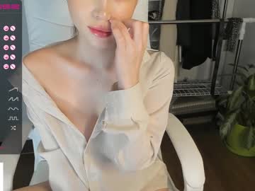 webcam girl hee_jin live cam image #3752629
