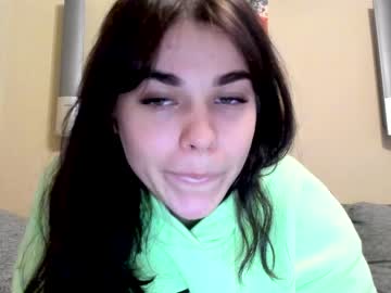 webcam girl hot_chill__ live cam image #2450616