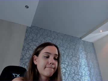 webcam girl valeriesaunders live cam image #5239042