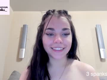 webcam girl hot_chill__ live cam image #3475479