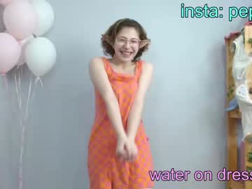 webcam girl lovely_leeeya live cam image #3430809