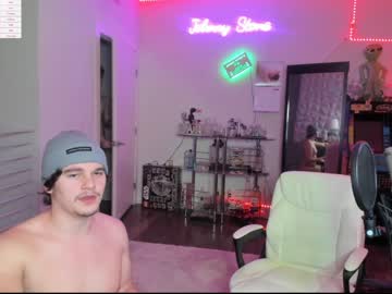 webcam man thejohnnystone live cam image #3807643
