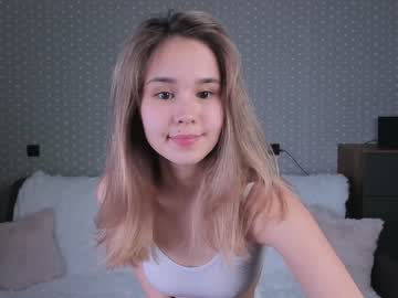 webcam girl yuuki_yuuki_ live cam image #5996431